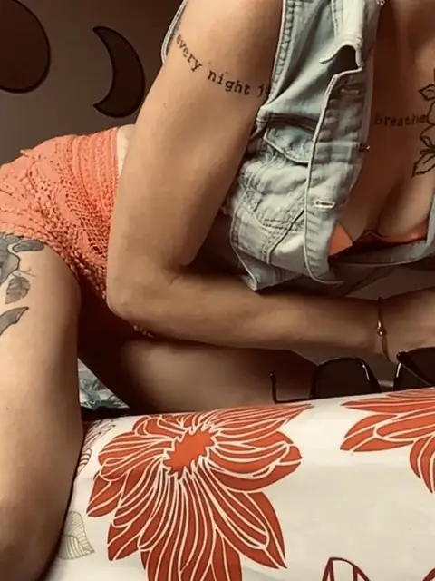 impossible.alice on OnlyFans