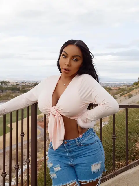 Erika Rose FREE on OnlyFans