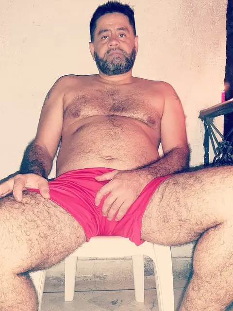 Colombian Bear on OnlyFans