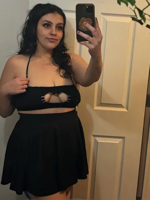 Natasha Free Shows Daily! on OnlyFans