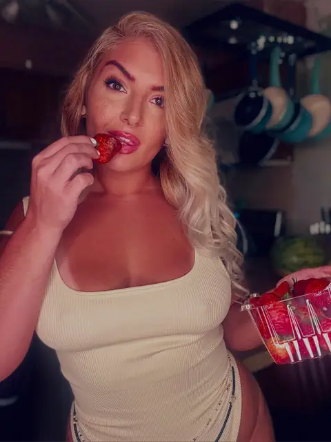 Monica Raye VIP on OnlyFans