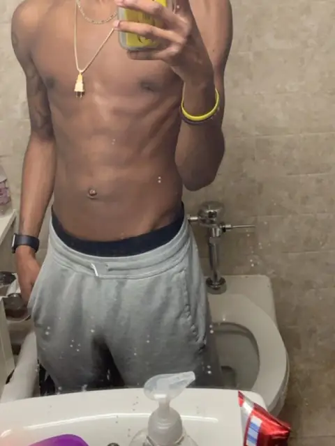 Sir hung on OnlyFans
