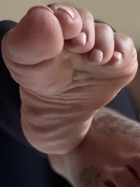 Asian Foot Worship on OnlyFans
