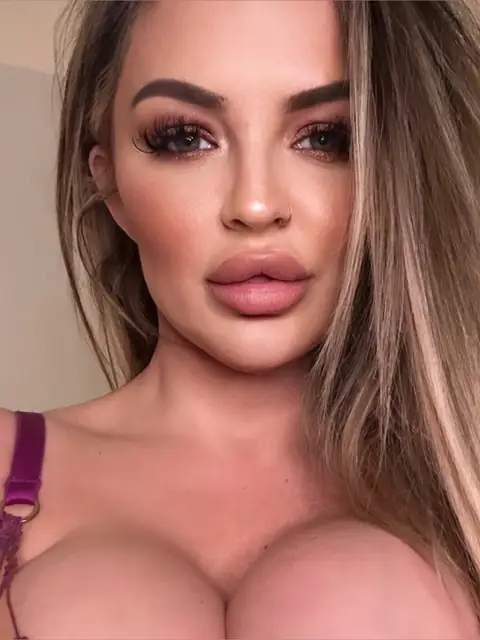Louise Lee VIP on OnlyFans