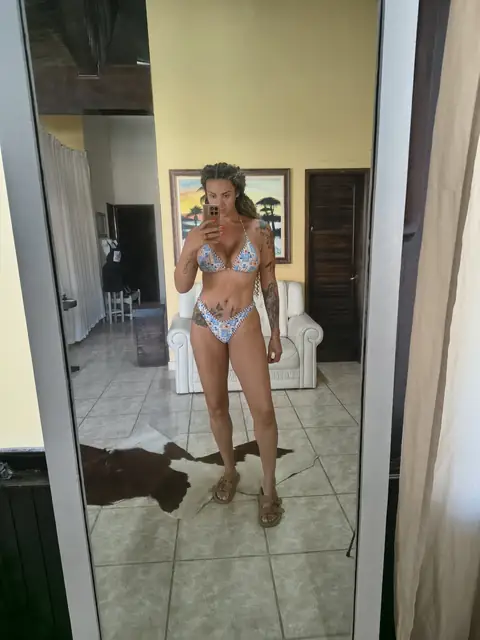 Simone lima on OnlyFans