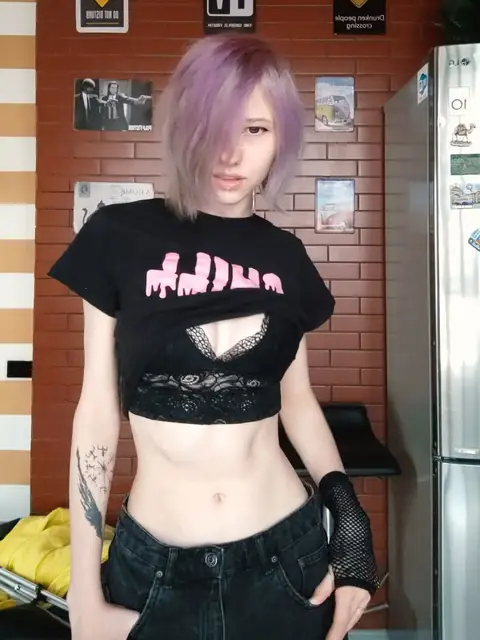 little_emo_kitten on OnlyFans