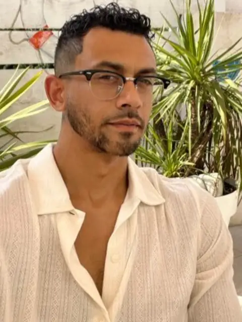 Alex Jones OnlyFans profile
