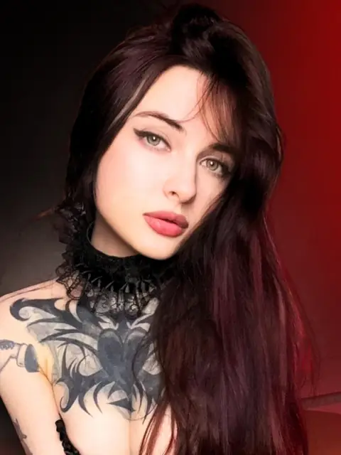 Daisy on OnlyFans