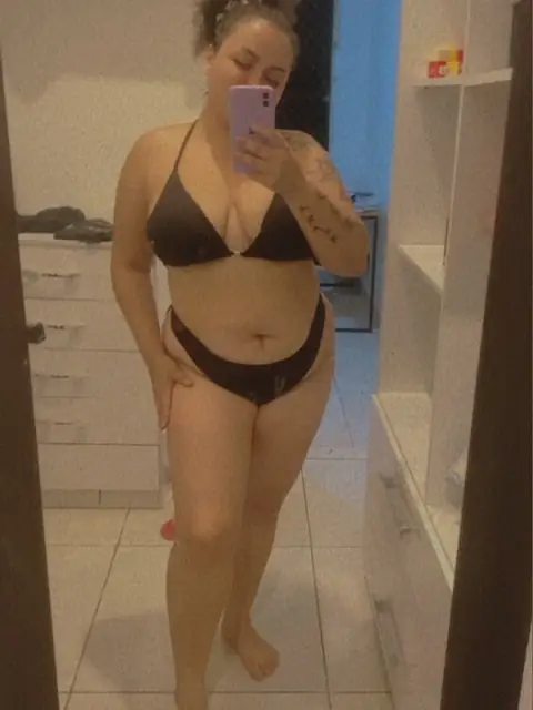 Darla Videocalls on OnlyFans