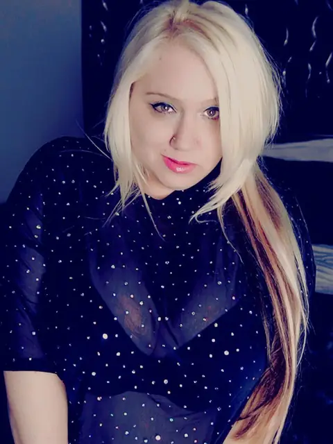 Dina Sky on OnlyFans