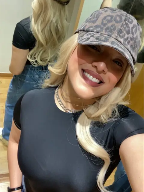 Social Media Influencer EMMA Dentist on OnlyFans