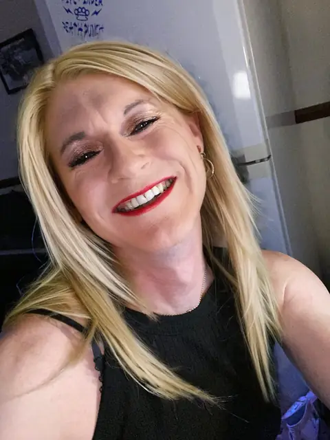 Sarah Jessica Lorraine (Trans) on OnlyFans