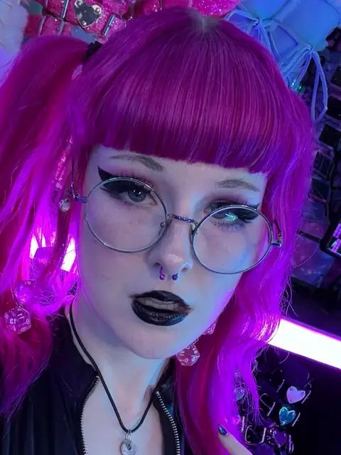 Rosie | Pinipy on OnlyFans