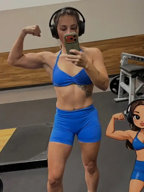 Mia on OnlyFans