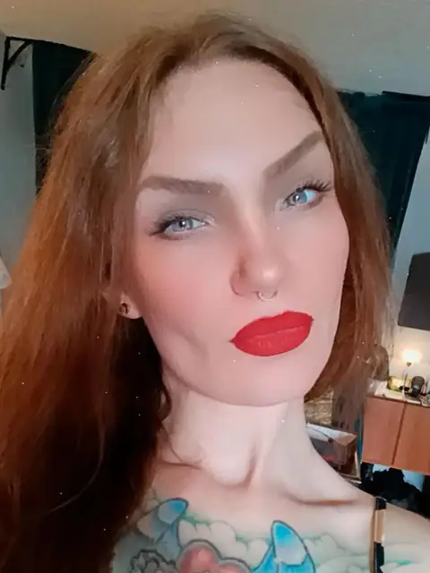 Lexie Louvre OnlyFans profile
