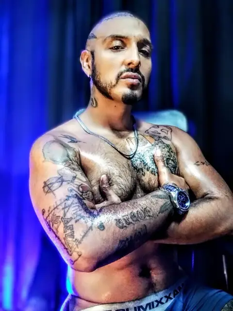 kenlly hot on OnlyFans