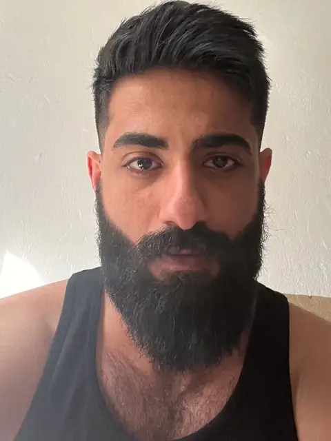 Saad | on OnlyFans