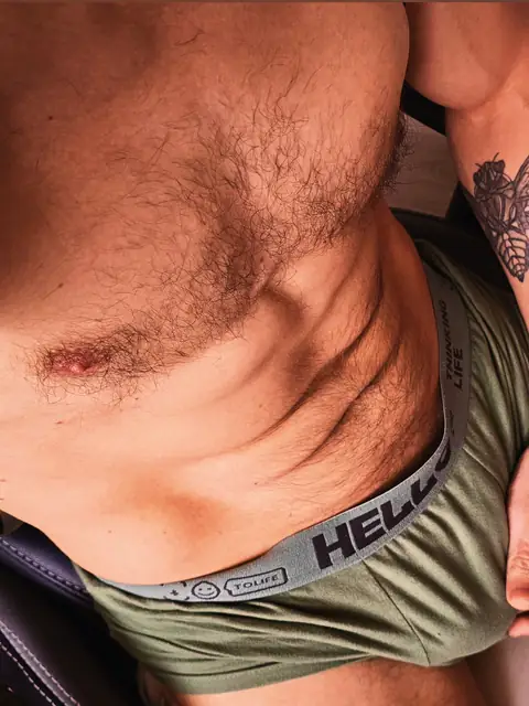 Cammvid19 on OnlyFans