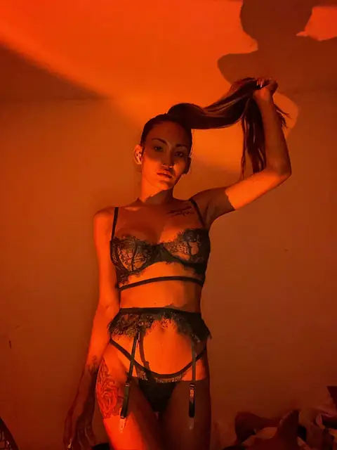 Shania on OnlyFans