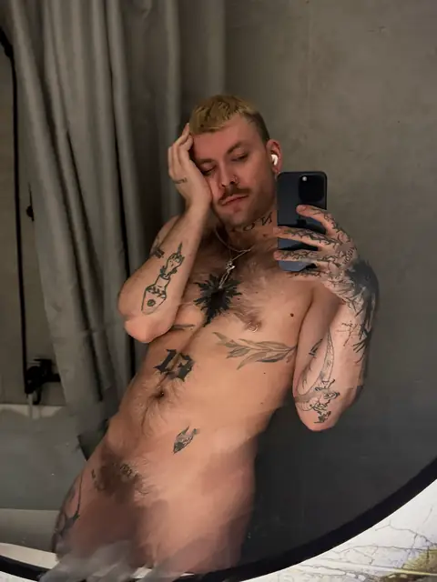 tvoypasha on OnlyFans