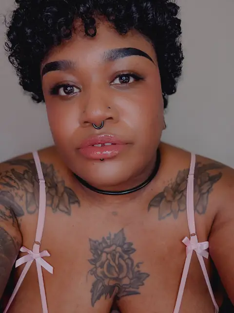Tilly Valentine on OnlyFans