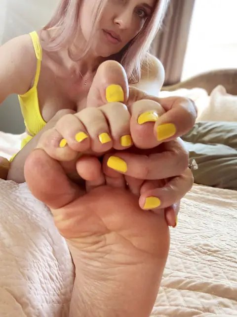Amanda Feet & 420 OnlyFans profile