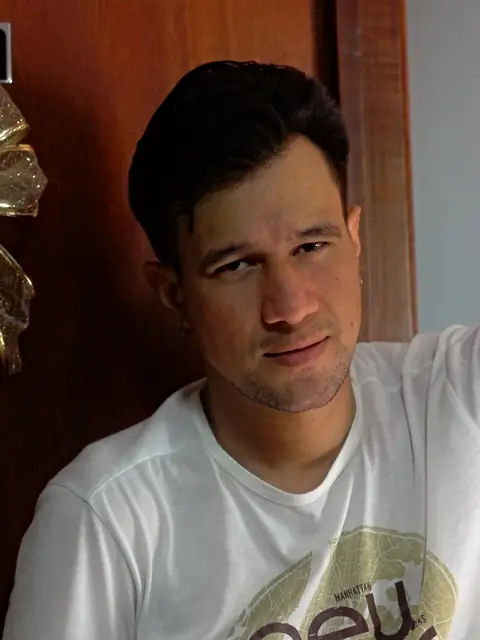 Axel jesus on OnlyFans