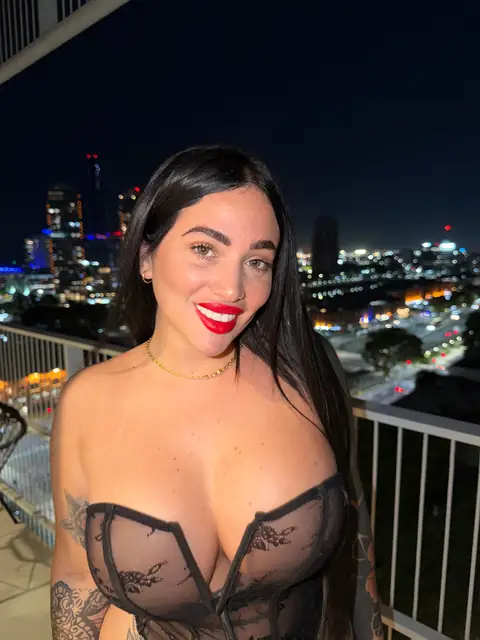 Melthoney OnlyFans profile