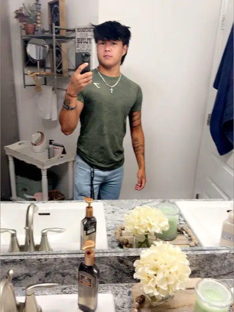 Daniel Wagoner on OnlyFans