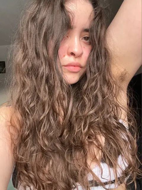 HAIRY LOLA on OnlyFans