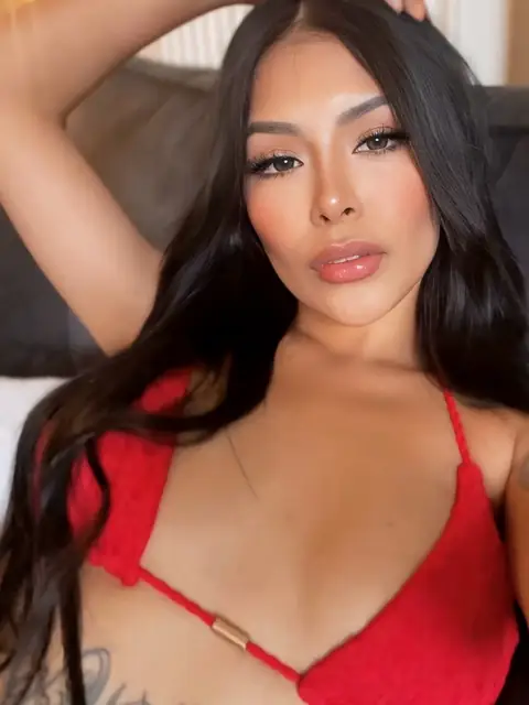 Kenia Maoh on OnlyFans