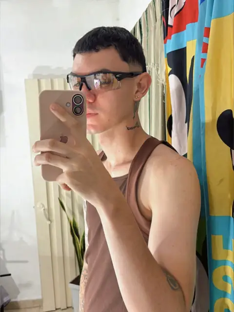 Juan Acevedo on OnlyFans