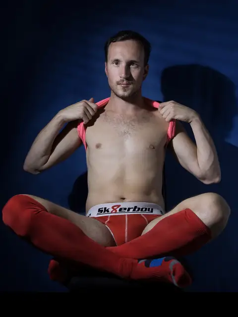 Max Angel on OnlyFans