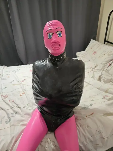 Rubberdolljim on OnlyFans