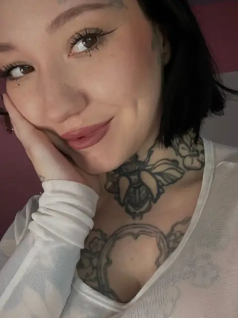 Huge TIIITS on OnlyFans
