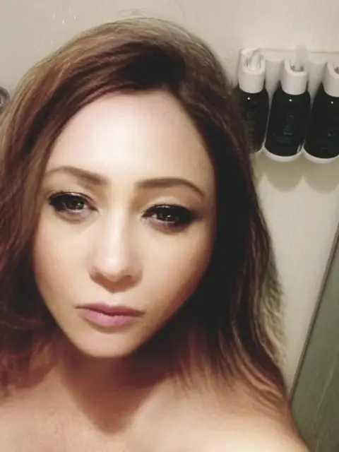 Cali Rose Hot & Horny MILF on OnlyFans