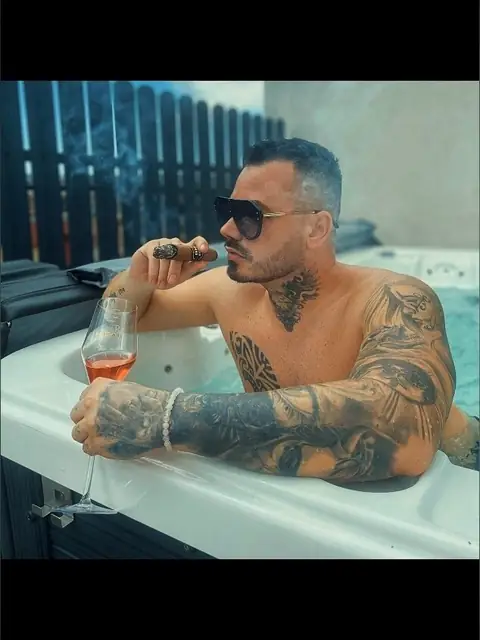 Andrei Virtic Photographer on OnlyFans