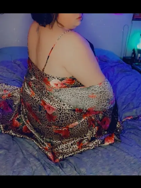 Queen B on OnlyFans
