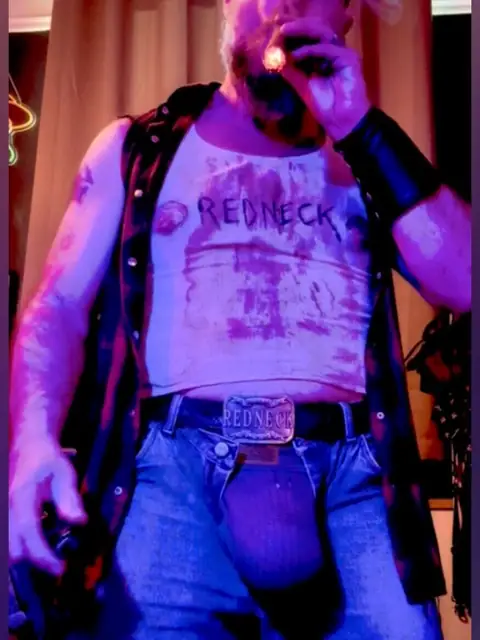 redneckcigarperv on OnlyFans
