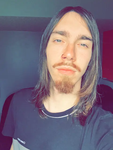 Hungverse on OnlyFans