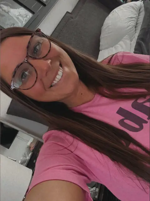 Robin Morgan OnlyFans profile