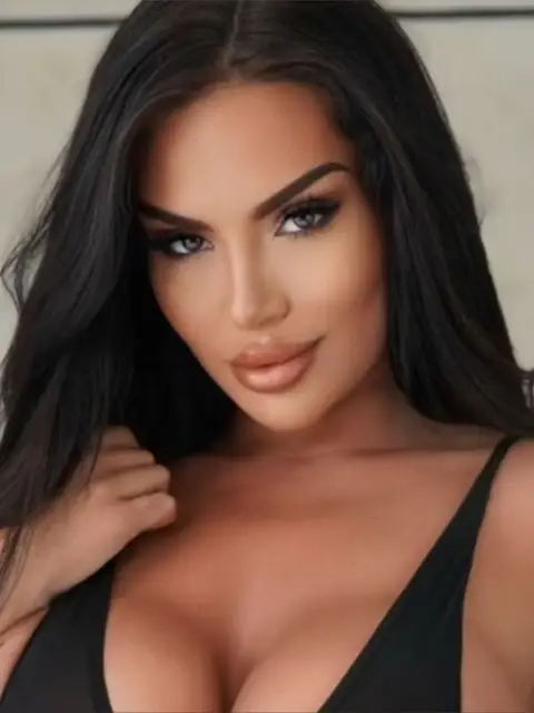 Amber Jasmine OnlyFans profile