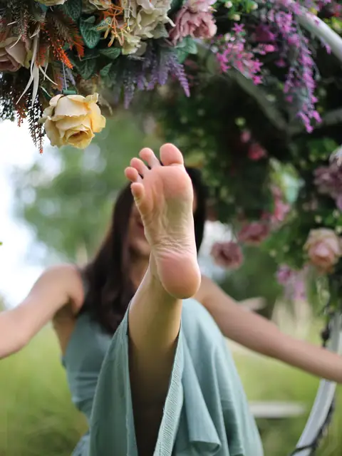 Eurasian Feet on OnlyFans