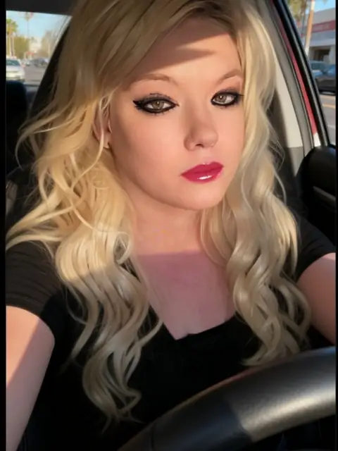 Dyana Dyamonds on OnlyFans