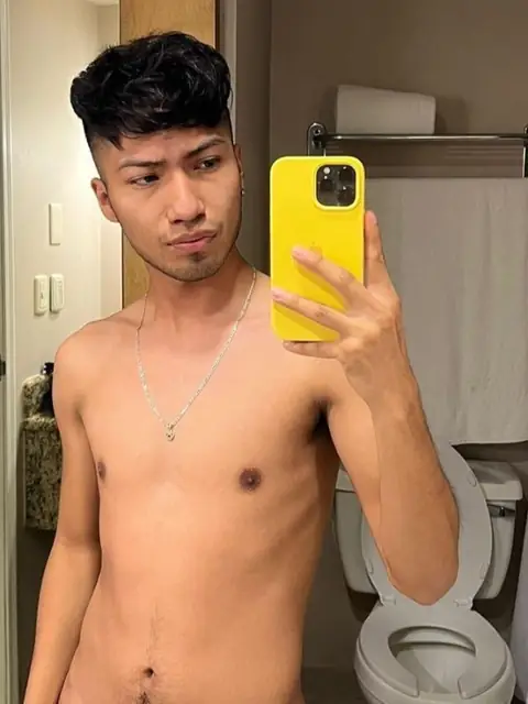 Ricky Weets on OnlyFans