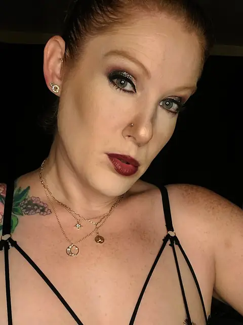 Red Riding Babe OnlyFans profile