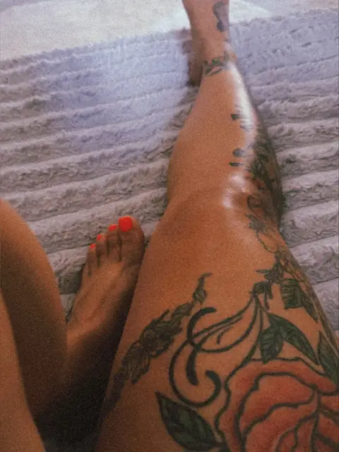 Ang Peerty Feet on OnlyFans