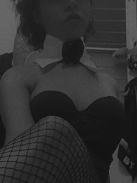 Kiwi on OnlyFans