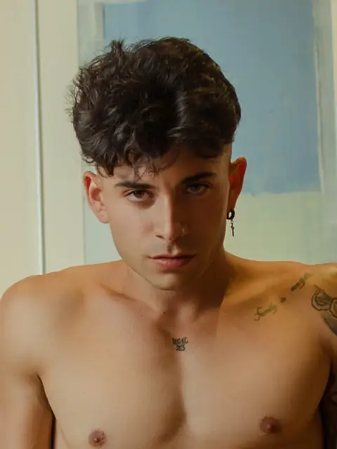 Rauwgallego on OnlyFans