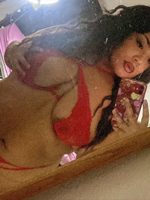 Beautifuldisaster661 on OnlyFans